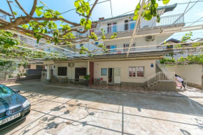 Apartments by the sea Podaca, Makarska - 4734